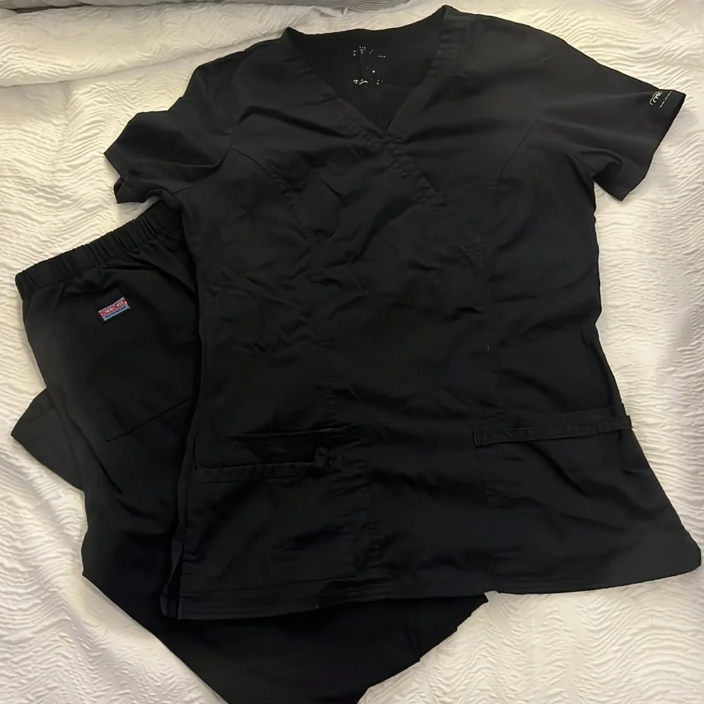 CHEROKEE SCRUB SET